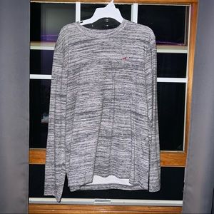 Gray long sleeve Hollister shirt